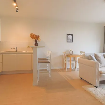 Rent this 1 bed apartment on Veemarkt 39-53 in 8500 Kortrijk, Belgium