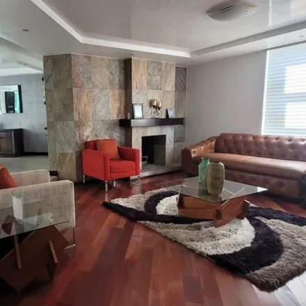Buy this 5 bed house on Club de Golf Pachuca in Boulevard Felipe Ángeles, 42083 Venta Prieta