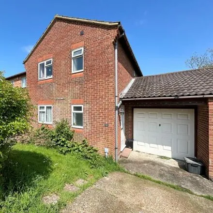 Buy this 3 bed house on 31 Wentworth Close in Bexhill-on-Sea, TN40 2PL