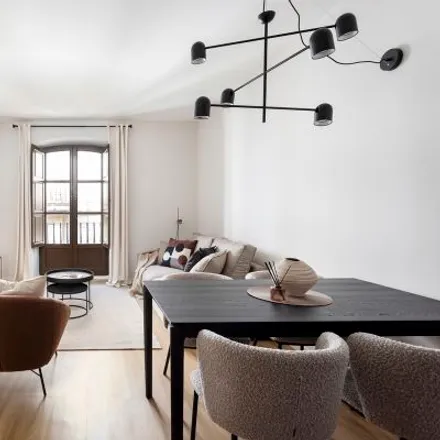 Rent this 3 bed apartment on Escola Bressol Carabassa in Carrer d'en Carabassa, 8