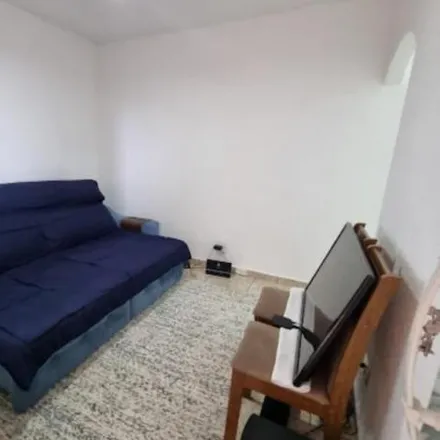 Buy this 2 bed house on Rua Marechal Goes Monteiro in Doutor Laureano, Duque de Caxias - RJ