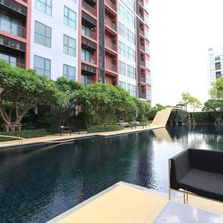 Rent this 1 bed apartment on Hope Land Executive Residence in Sukhumvit Road, Khlong Toei District