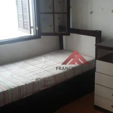Buy this 3 bed house on Rua Alzira Duque Estrada in Galo Branco, São Gonçalo - RJ