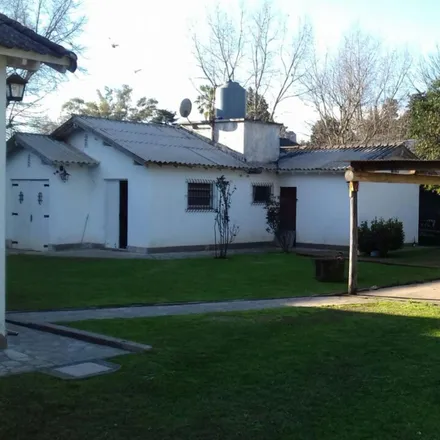 Image 4 - Martín Luther King 2698, Parque Gaona, 1744 Moreno, Argentina - Townhouse for sale