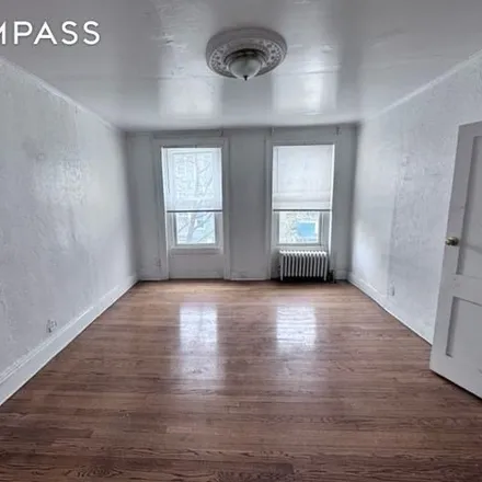 Image 6 - 103 Ryerson Street, New York, NY 11205, USA - House for rent