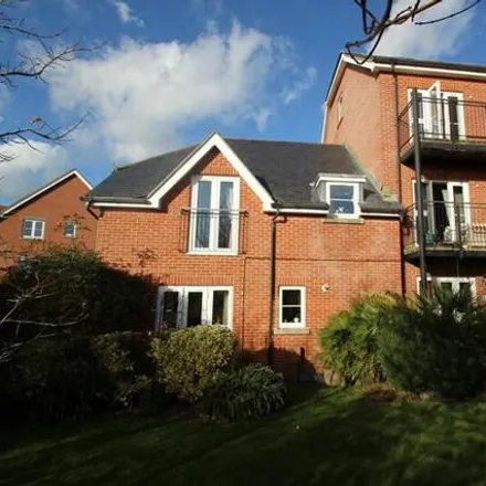 Rent this 2 bed room on Broadacre Place in Fareham, PO14 1GZ