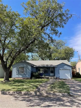 Rent this 2 bed house on 1310 Ross Avenue in Abilene, TX 79605