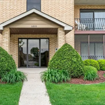 Image 2 - 8192 168th Place, Tinley Park, IL 60477, USA - Condo for sale
