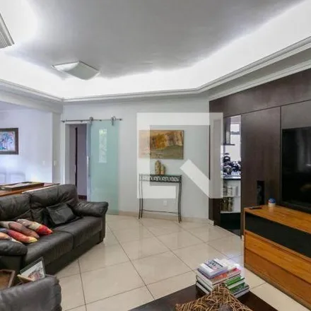 Rent this 4 bed apartment on Colégio UNIMASTER - Unidade Juniors in Rua Engenheiro Alberto Pontes 280, Buritis