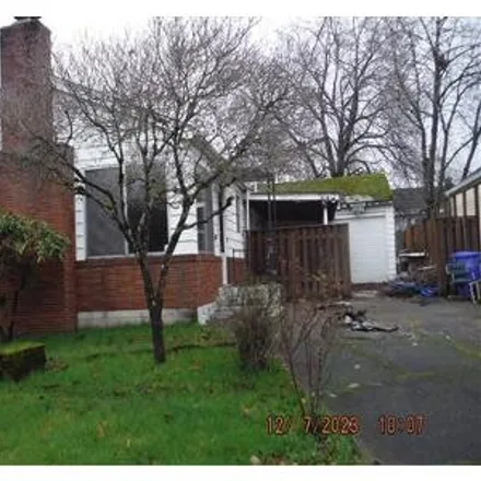 Buy this 2 bed house on 4509 Northeast Going Street in Portland, OR 97218