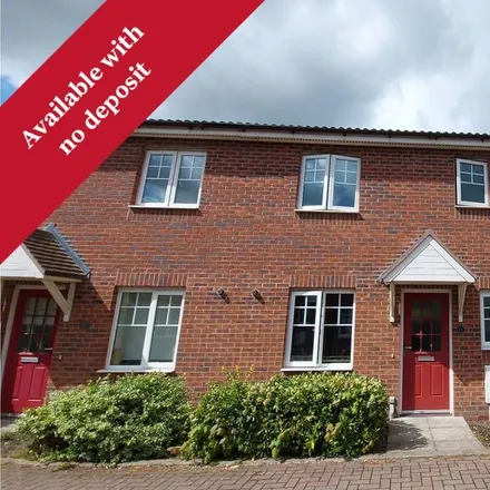 Rent this 3 bed townhouse on Dexter Avenue in Grantham, NG31 7EL