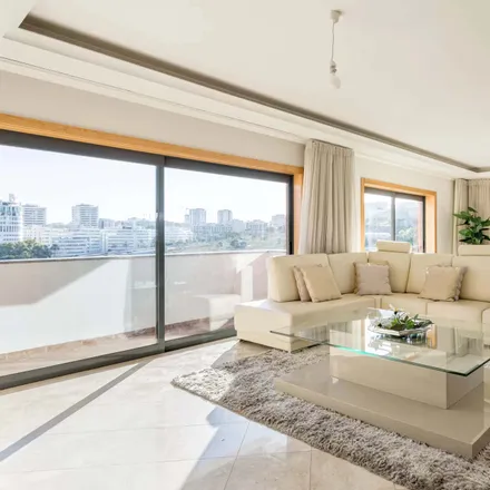 Rent this 4 bed apartment on Rua Fernanda Machado in 2795-122 Oeiras, Portugal