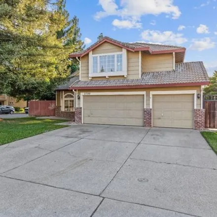 Buy this 4 bed house on 3383 Stoney Road in Rocklin, CA 95765