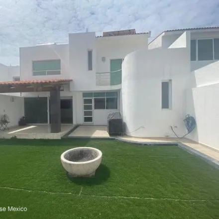 Buy this 3 bed house on Pista Cumbres in 76100 Juriquilla, QUE