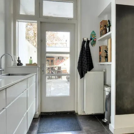 Rent this 8 bed apartment on Zandberglaan 47 in 4818 GJ Breda, Netherlands