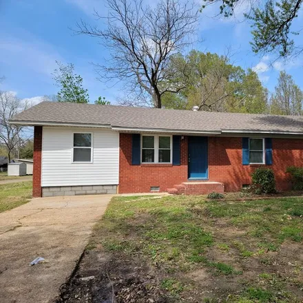 Buy this 4 bed house on 300 Oliver Street in Wynne, AR 72396