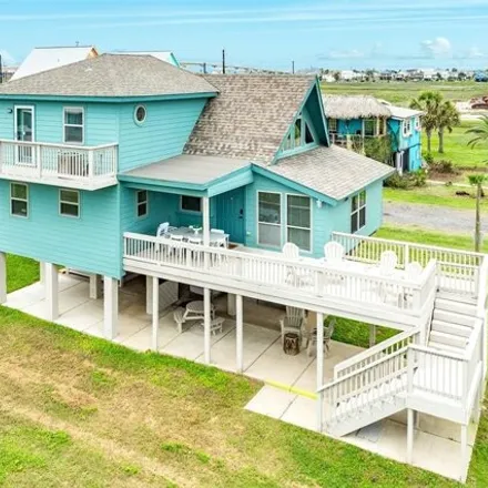 Buy this 3 bed house on 289 Driftwood Court in Surfside Beach, Brazoria County