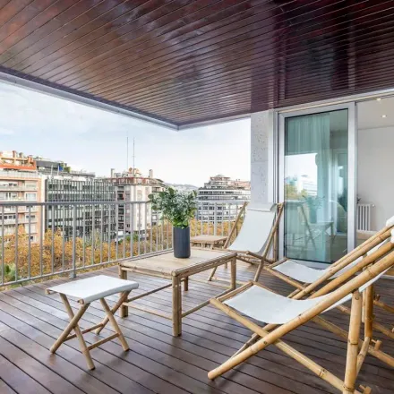 Image 2 - Avinguda Diagonal, 515, 08021 Barcelona, Spain - Apartment for rent