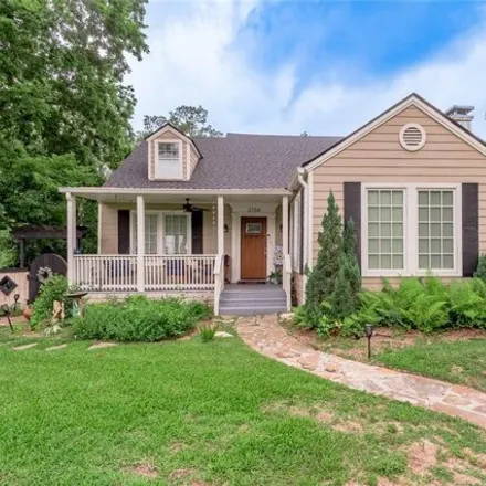Buy this 4 bed house on 21st Street in Huntsville, TX 77341