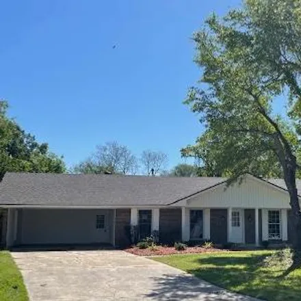 Buy this 3 bed house on 214 Bayou Bank Road in Pecan Bayou, Ouachita Parish