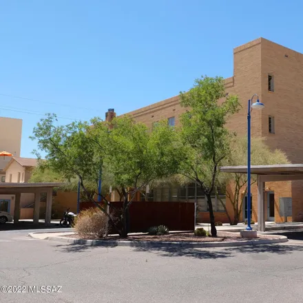 Rent this 2 bed loft on All Saints School in South 6th Avenue, Tucson
