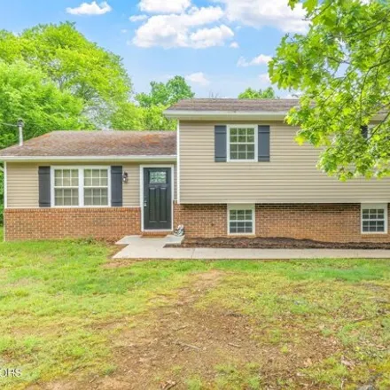 Buy this 3 bed house on 2396 Chukar Road in Countryside, Knoxville