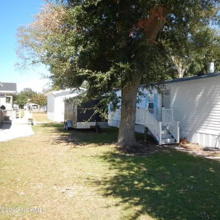 Buy this 3 bed house on 302 Blue Goose Lane in Carteret County, NC 28570
