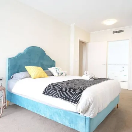 Rent this 2 bed apartment on Rhodes NSW 2138