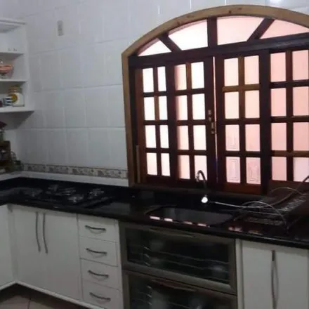 Buy this 3 bed house on Escola Estadual Professora Helena Loreiro Rossi in Rua Azulão 84, Jardim Nova Poá