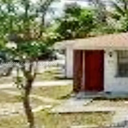 Buy this studio duplex on 800 Northwest 29th Terrace in Miami, FL 33127