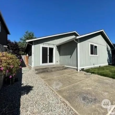 Image 7 - 624 206th Street Court East, Spanaway, WA 98387, USA - House for rent