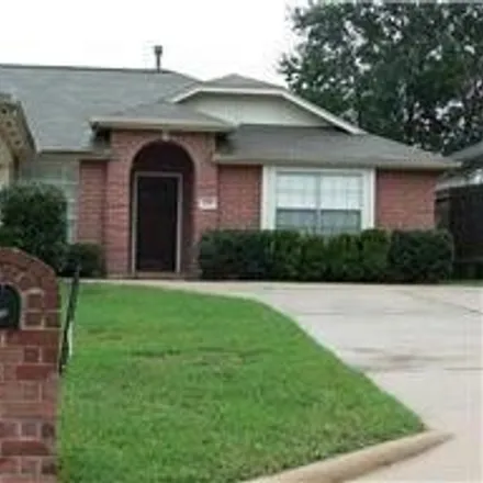 Rent this 3 bed house on 269 Indian Falls North in Conroe, TX 77316