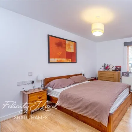 Image 4 - Hicks House, Thurland Road, London, SE16 4AA, United Kingdom - Apartment for rent