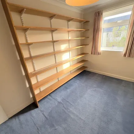 Rent this 4 bed apartment on Walnut Way in Vivian Road, Basingstoke