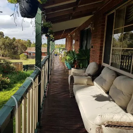 Rent this 3 bed house on Melbourne in Mill Park, AU