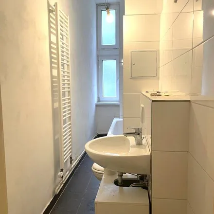 Rent this 2 bed apartment on Ruhlebener Straße 12 in 13597 Berlin, Germany