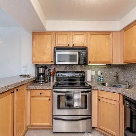 Image 9 - 1833 Williams Street, Denver, CO 80218, USA - Apartment for rent