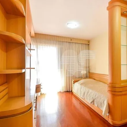 Buy this 5 bed house on Rua Francisco Machado 165 in Campina do Siqueira, Curitiba - PR
