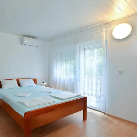 Image 3 - Valbandon, Istria County, Croatia - Apartment for rent