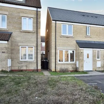 Buy this 3 bed duplex on A427 in Weldon, NN17 3LS