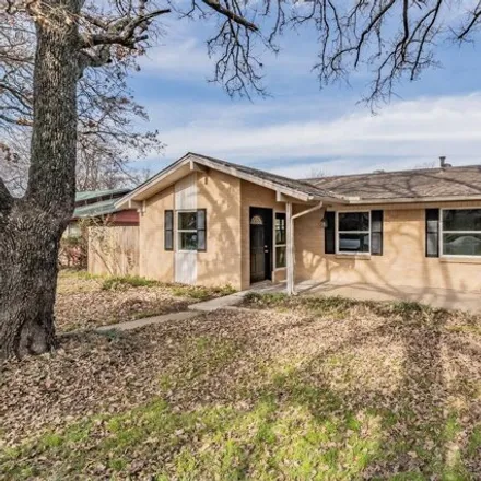 Buy this 3 bed house on 1123 Krista Drive in Bridgeport, TX 76426