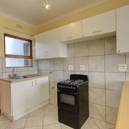 Image 3 - Wilgerood Road, Wilropark, Roodepoort, 1724, South Africa - Apartment for rent