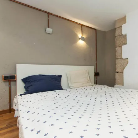 Rent this studio apartment on Carrer de Sant Josep Oriol in 17, 08001 Barcelona