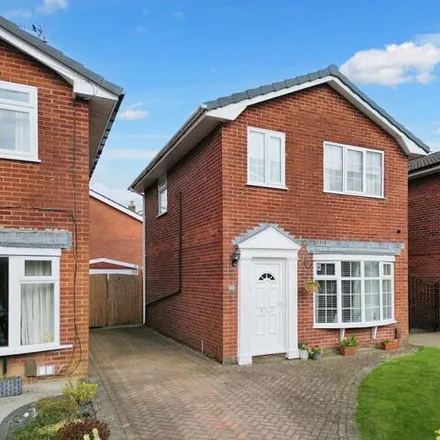 Buy this 3 bed house on 66 Mallard Crescent in Stockport, SK12 1HT
