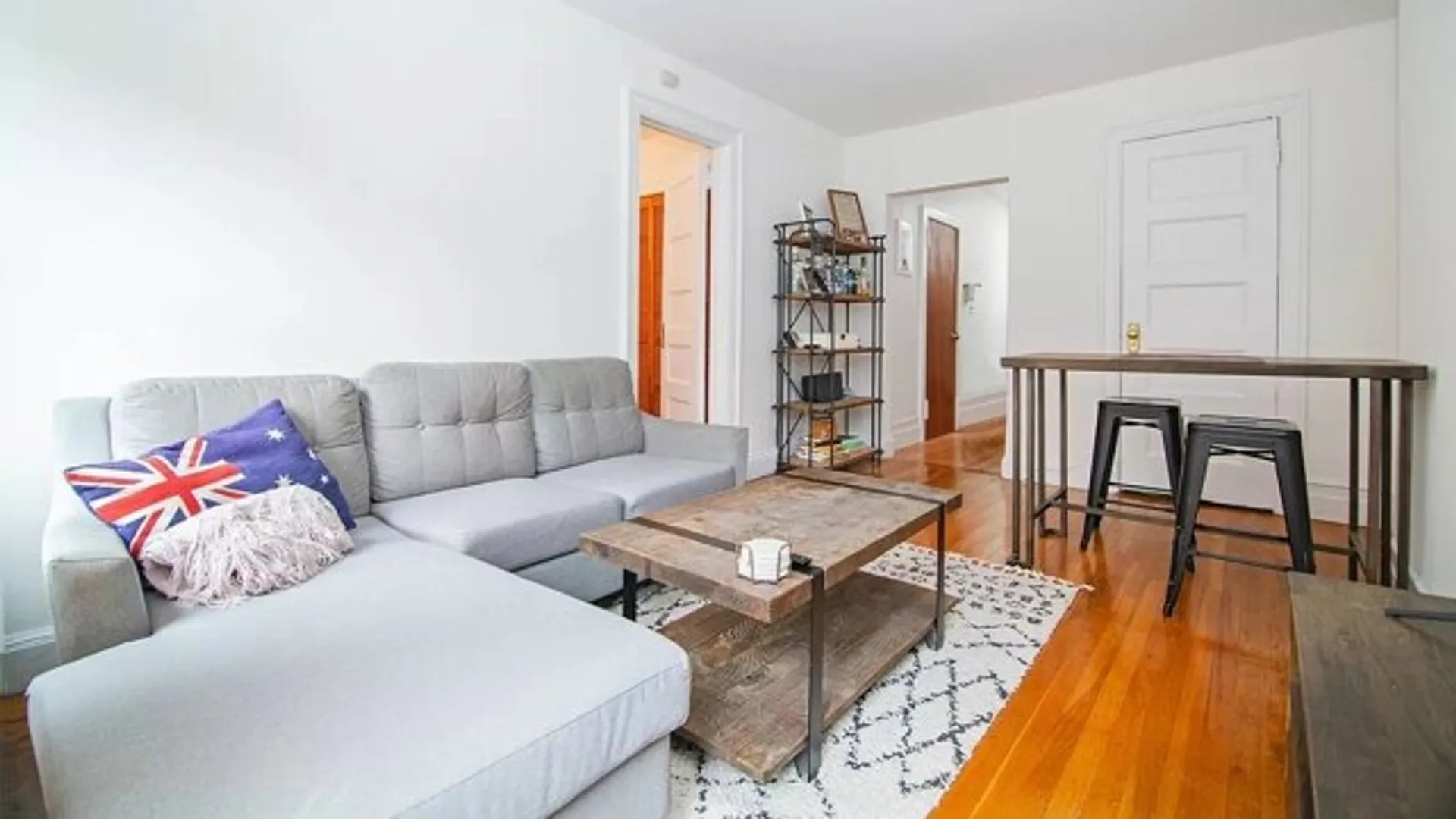 622 West End Avenue, New York, NY 10024, USA | Studio townhouse for rent