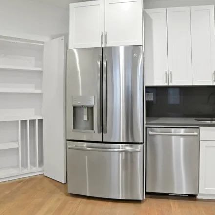 Image 2 - Blank Slate Coffee + Kitchen, 121 Madison Avenue, New York, NY 10016, USA - Apartment for rent