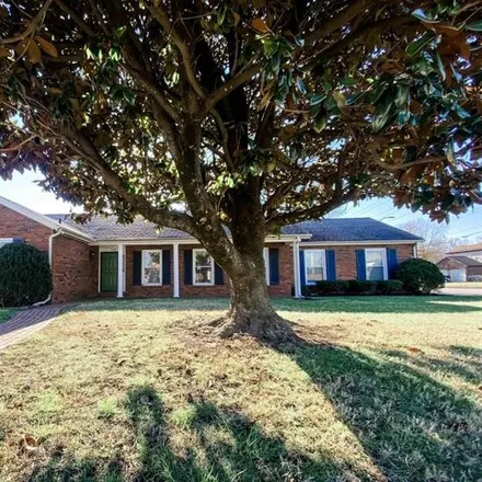 Image 2 - 1006 Rogers Court, Owensboro, KY 42303, USA - House for sale