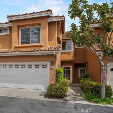 Rent this 3 bed townhouse on 124 Matisse Circle in Aliso Viejo, CA 92656