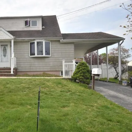 Buy this 3 bed house on 34 Winthrop Place in Hazlet Township, NJ 07730