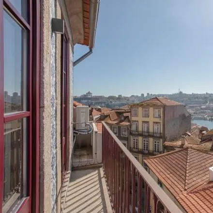 Image 1 - Belos Aires, Rua das Taipas, 4050-597 Porto, Portugal - Apartment for rent